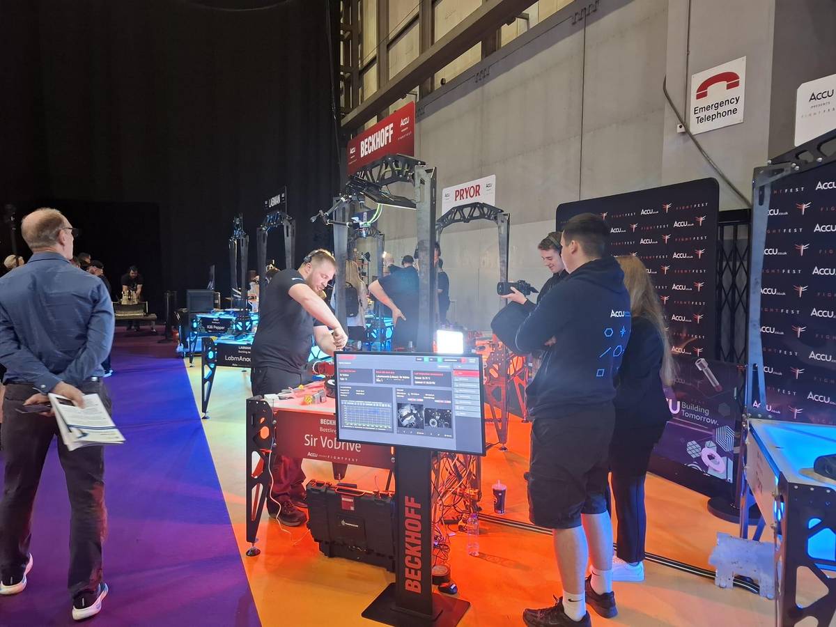 Accu FightFest pit area with Beckhoff automation system and robot teams at Smart Manufacturing Week